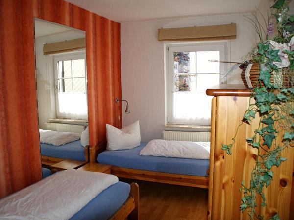 Jenny'S Ferienwohnungen Bad Salzungen Exterior foto